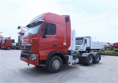 Használt traktor Howo 6x4 Tractor Truck 10 kerekes CNG LNG TRACTOR TRACTOR TRACK FÉL ÖSSZEFOGLALÁS